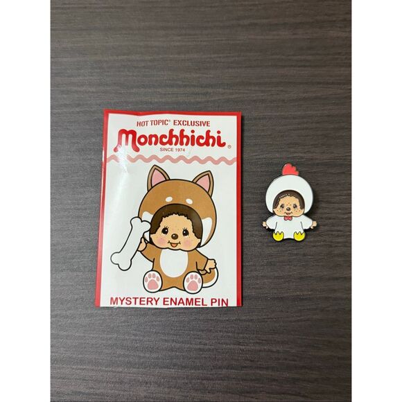 Monchhichi Animal Costume Blind Bag Enamel Pin - Chicken - Picture 1 of 2